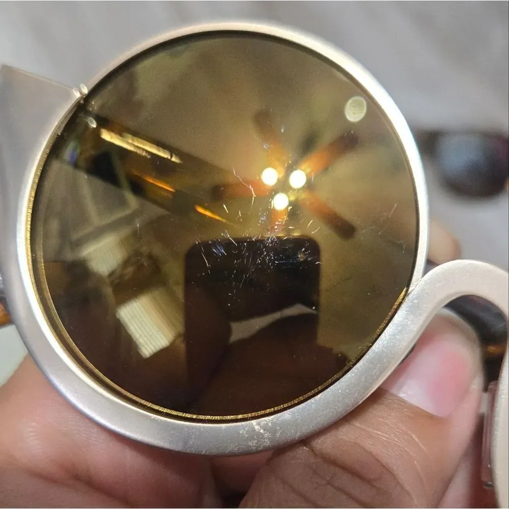 Women's Round Sunglasses Tortoise Shell Temples